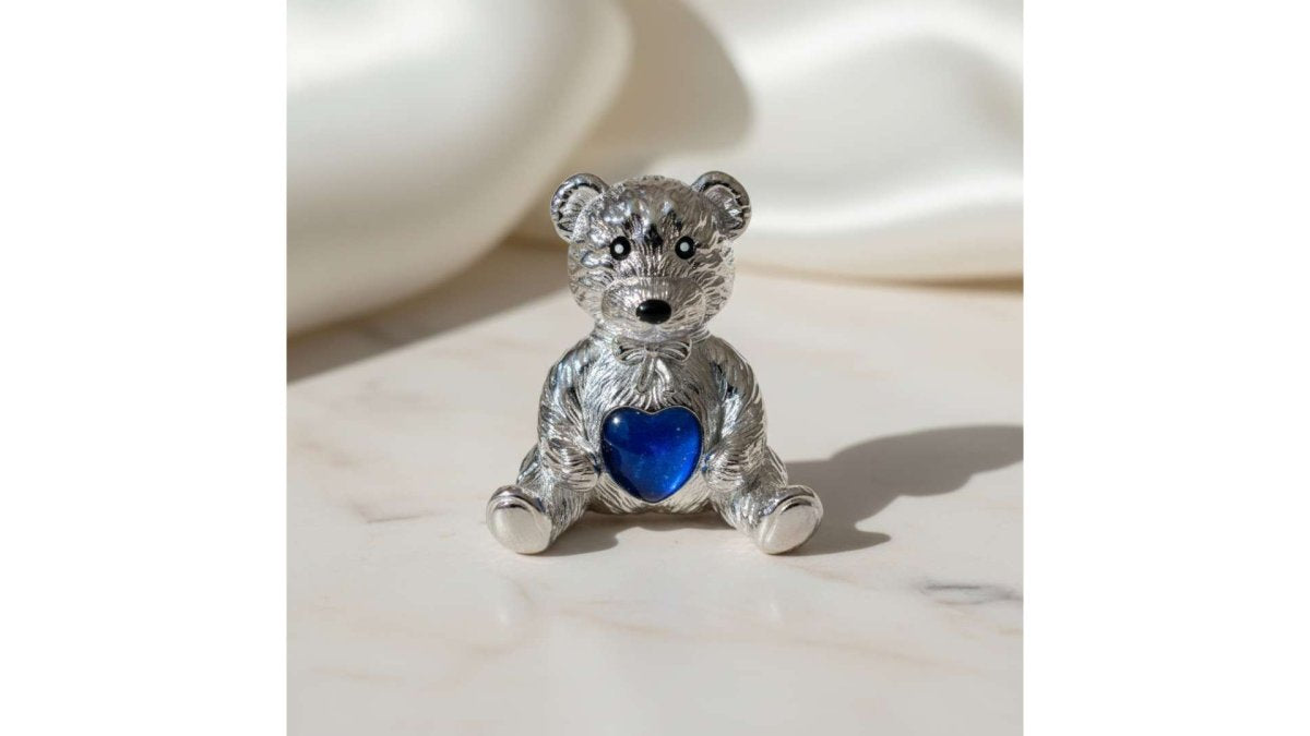 Unique Memorial Keepsakes: 2026 Grief Gift Guide