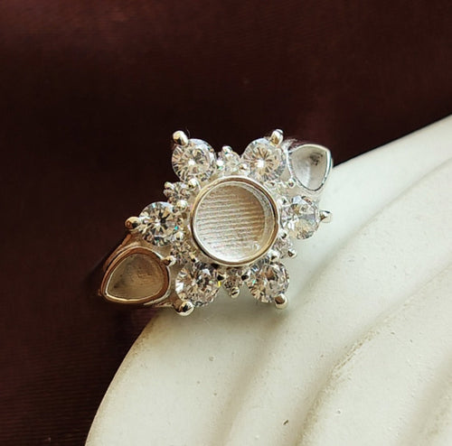 Artistic Floral Cubic Zirconia Ring