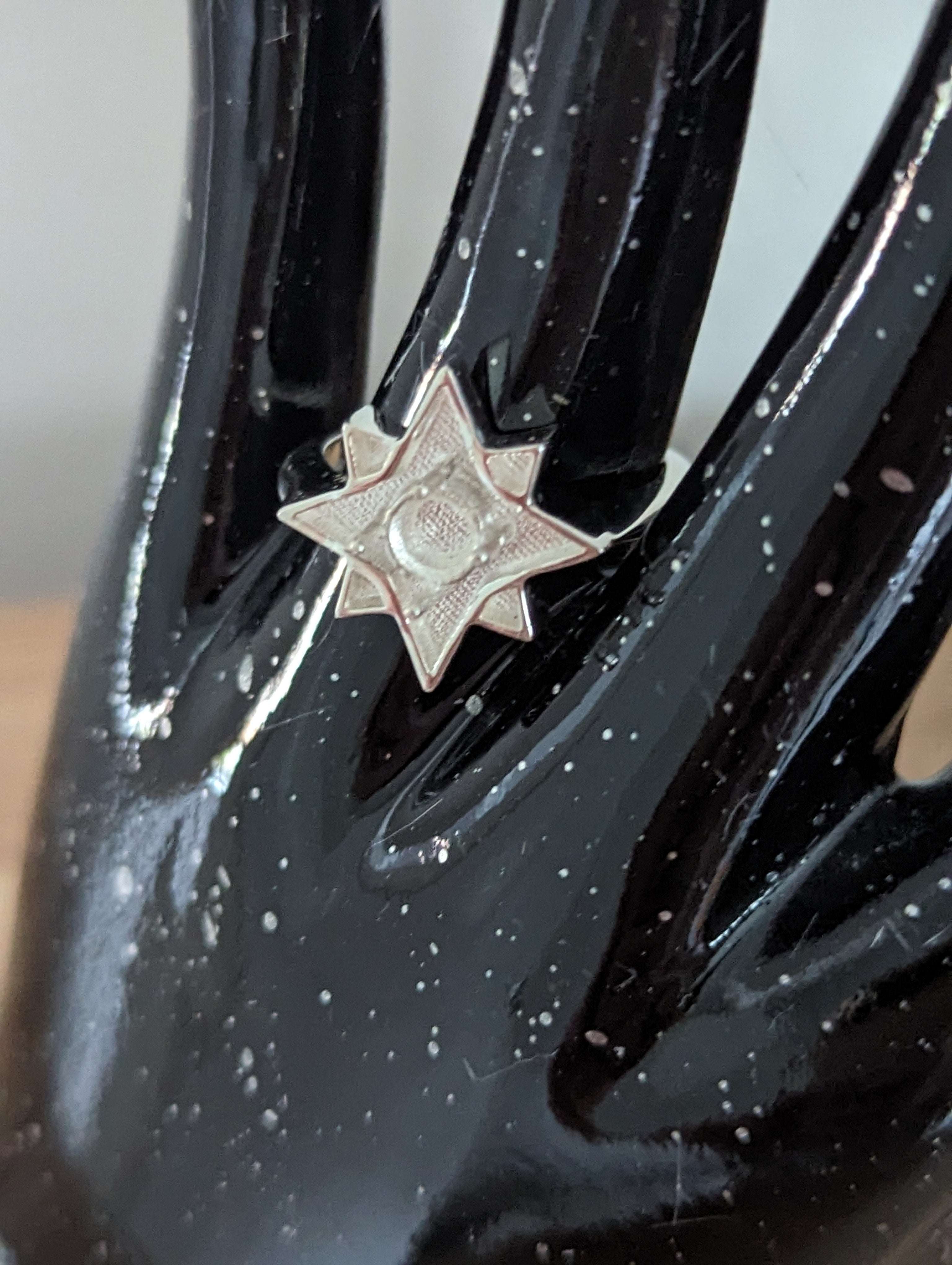 Keepsake Artistic Star Ring
