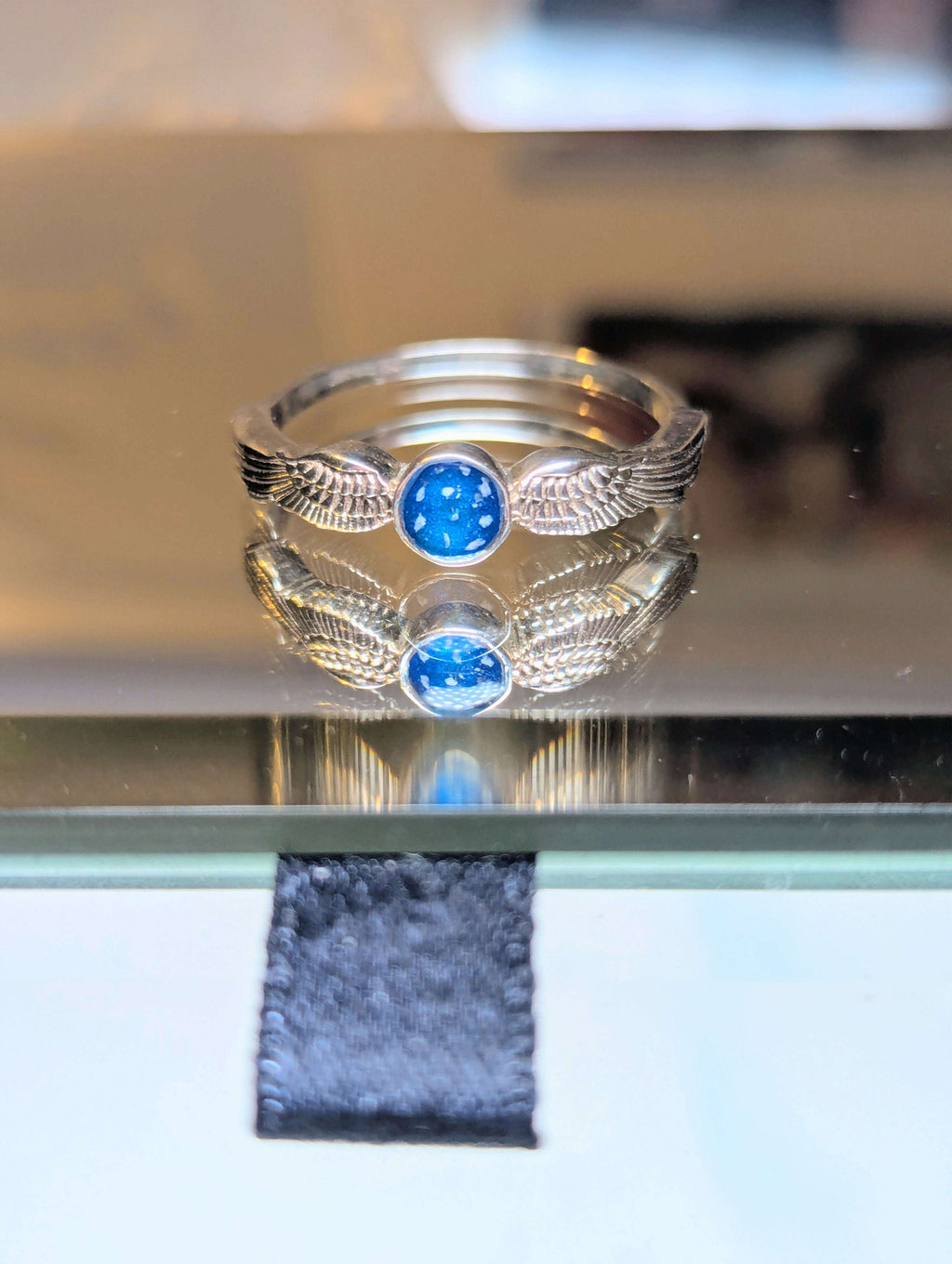 Winged Circle Keepsake Ring