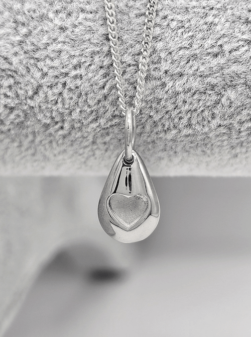 Classic Dangling Droplet with Heart Pendant