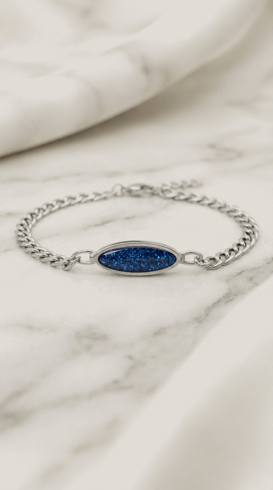 Stainless Steel Oval Curb Chain Keepsake Bracelet
