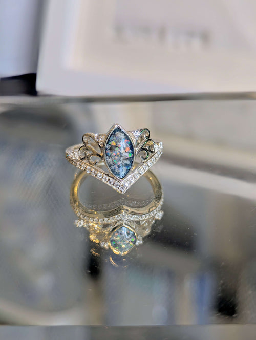 Artistic Princess Tiara Cubic Zirconia Ring