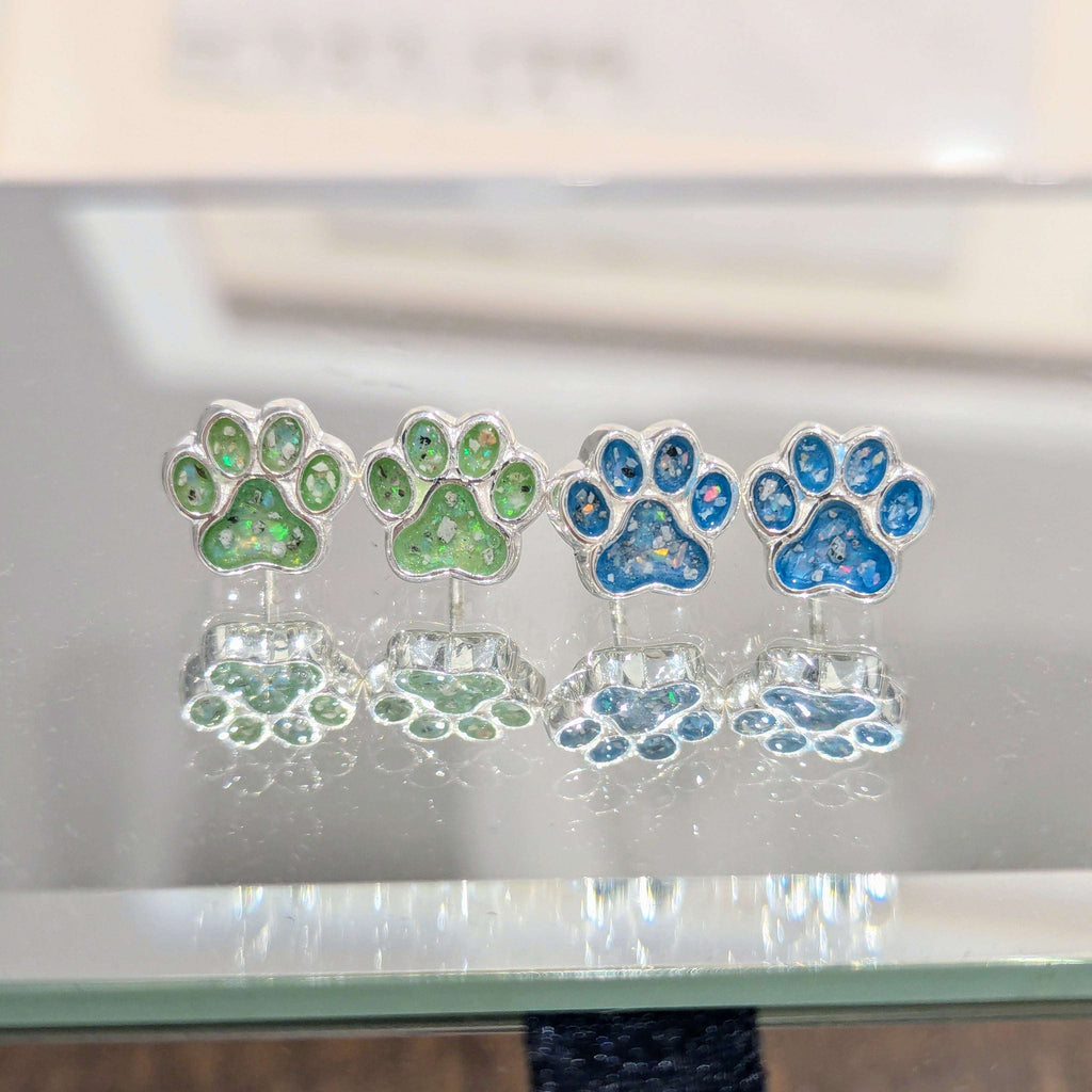 Pawprints Keepsake Stud Earring