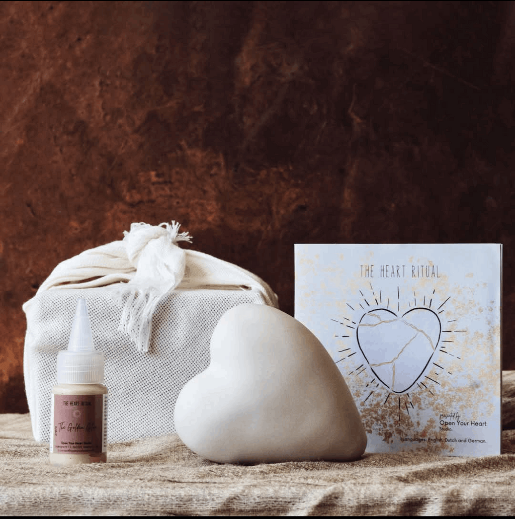 Healing Heart Ceramic Ornament - BREAK & MEND WITH GOLD - Kintsugi