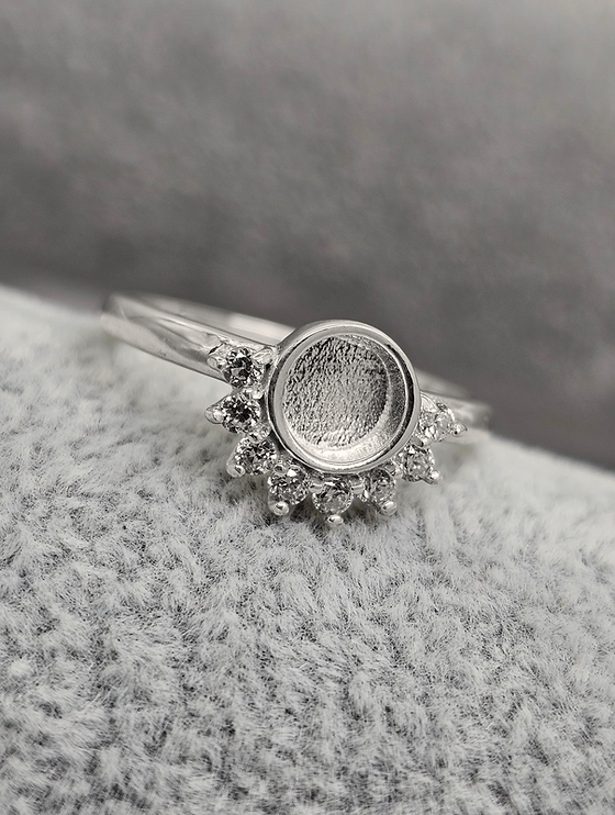 Celestial Cubic Zirconia Accent Keepsake Ring