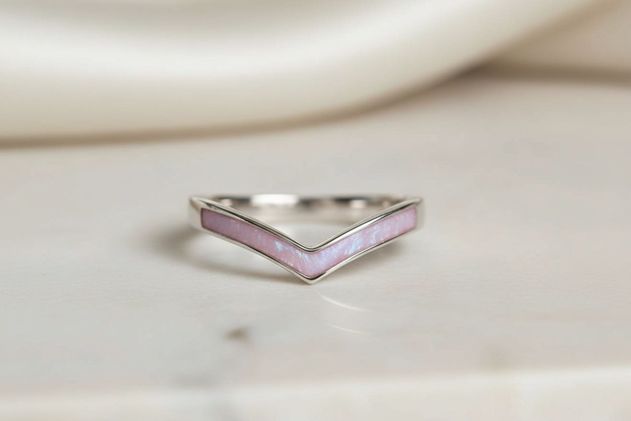 Keepsake V-Shaped Wishbone Memorial Ring