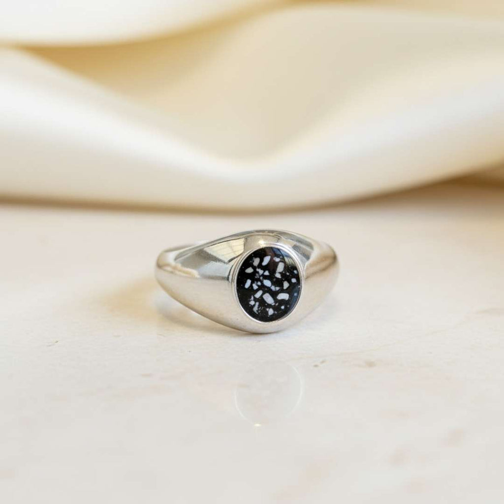 Classic Oval Signet Ring