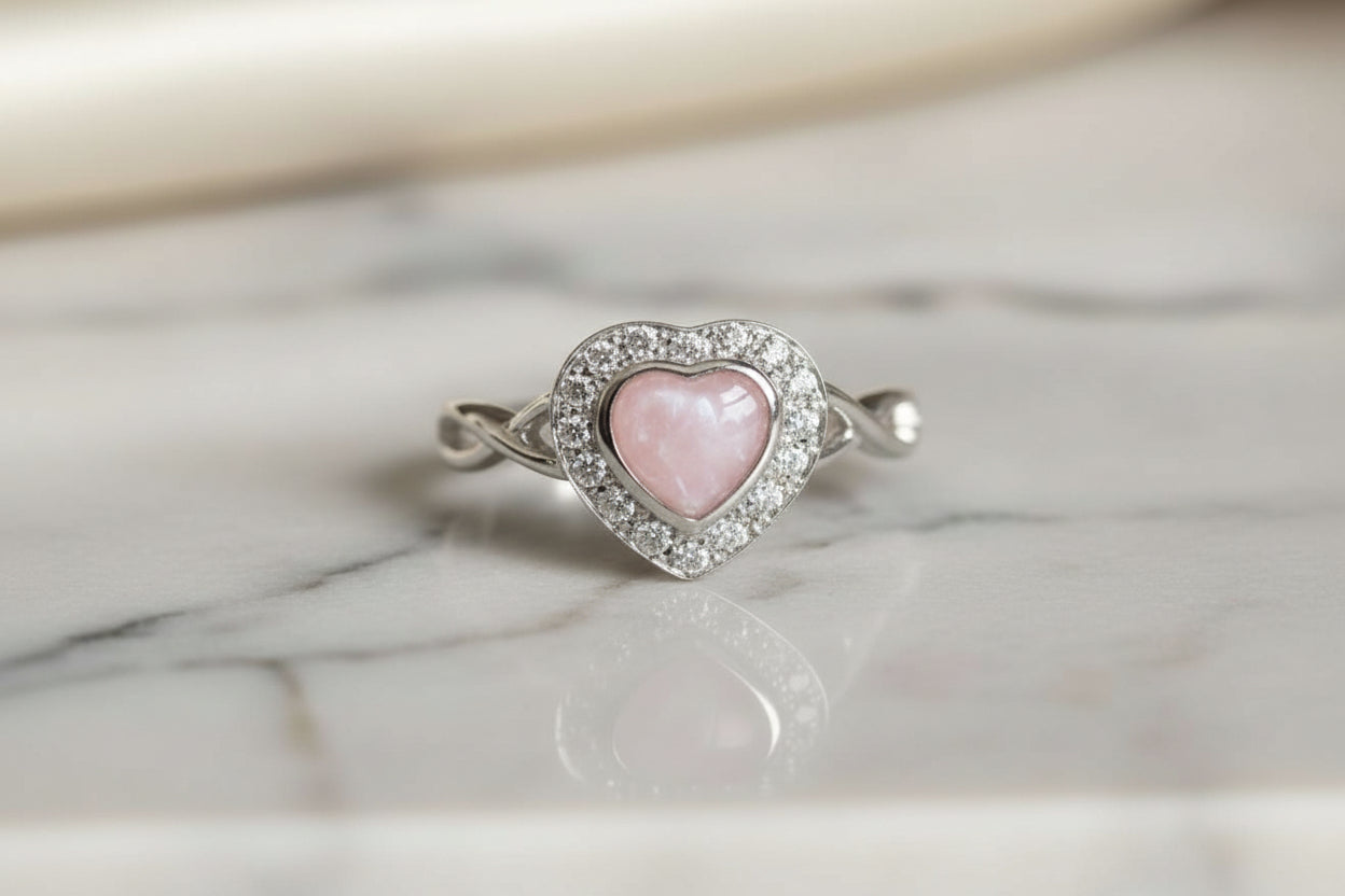 Heart Halo Twisted Band Cubic Zirconia Ring