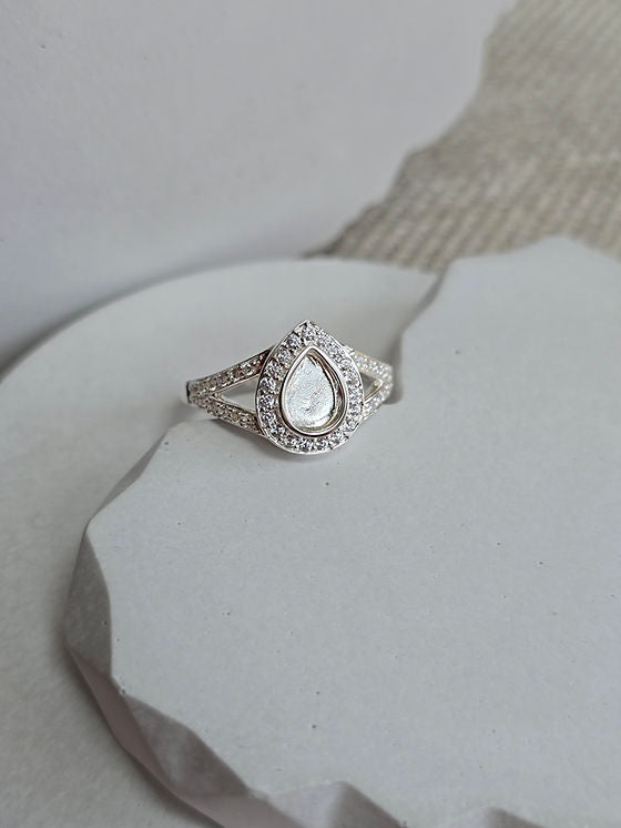 Droplet Cubic Zirconia Halo Split Band Ring