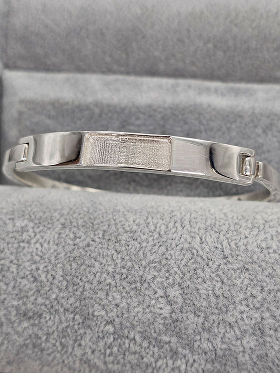 Unisex Bar Keepsake Bangle