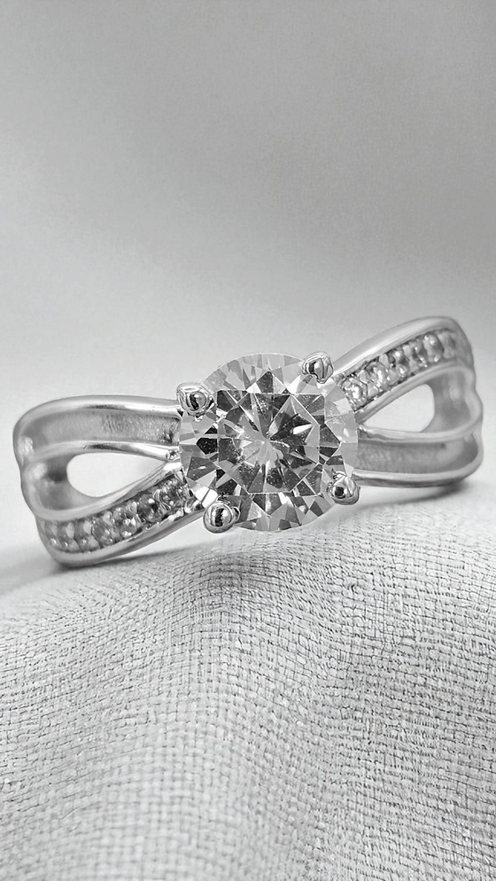 Infinity Solitaire Sparkle Cubic Zirconia Keepsake Ring