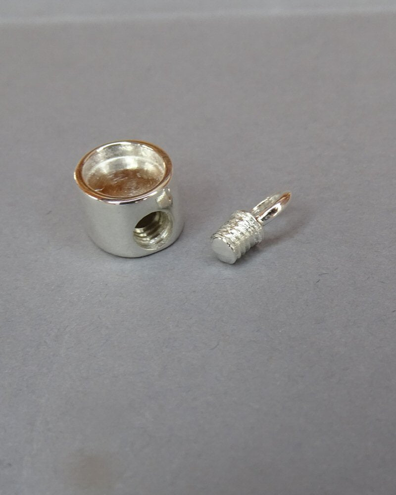 Self-fill Oval Keepsake Pendant