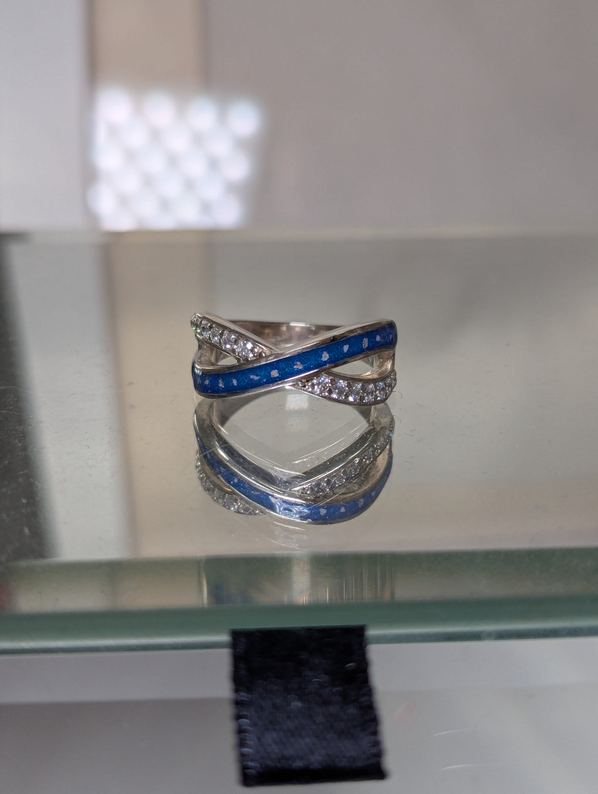 Keepsake Infinity Crossover Cubic Zirconia Memorial Ring