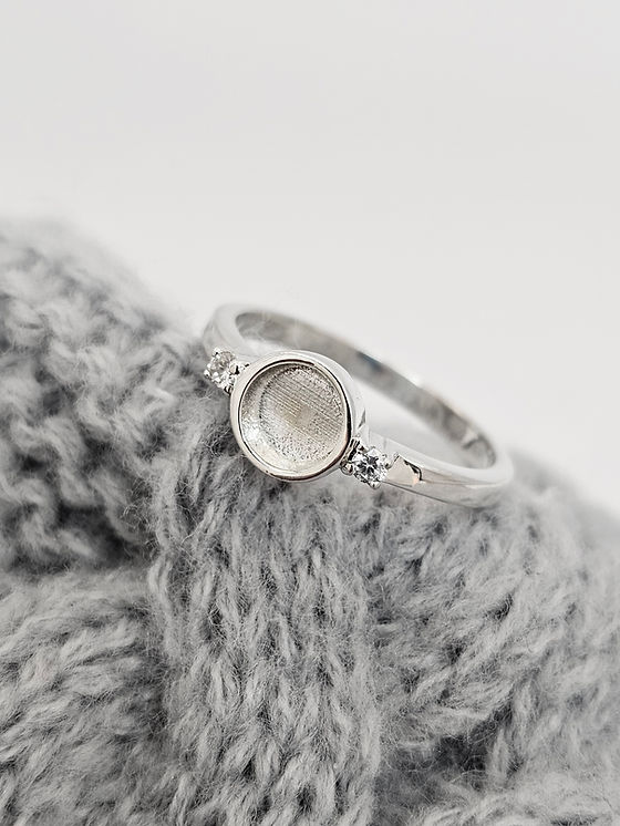 Circle Cubic Zirconia Accent Ring