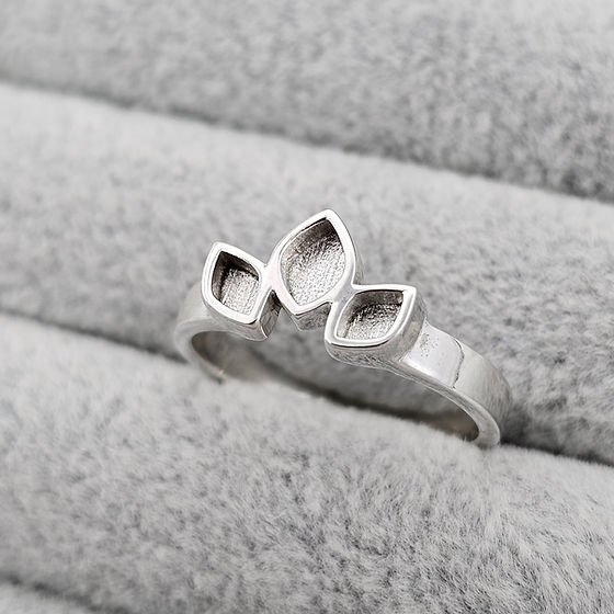 Petals/Leaves Keepsake Ring