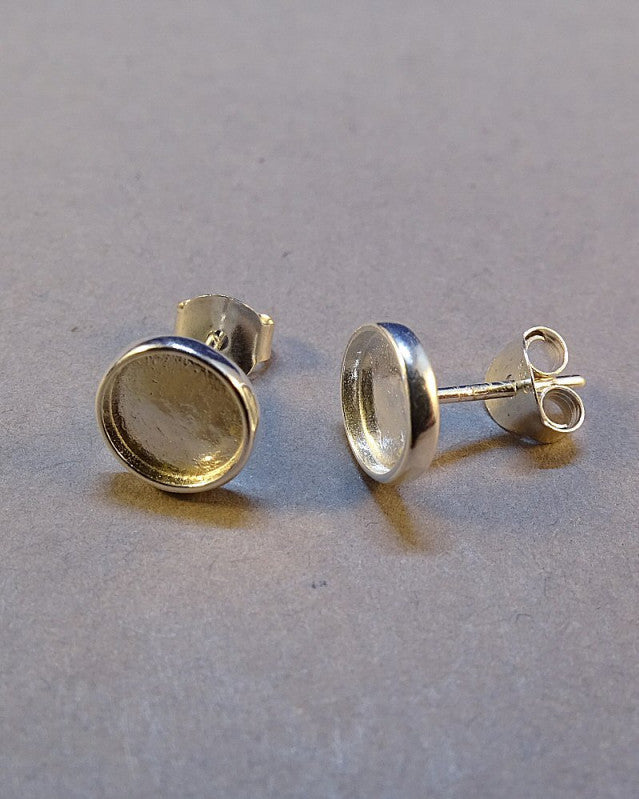 Round Keepsake Stud Earring
