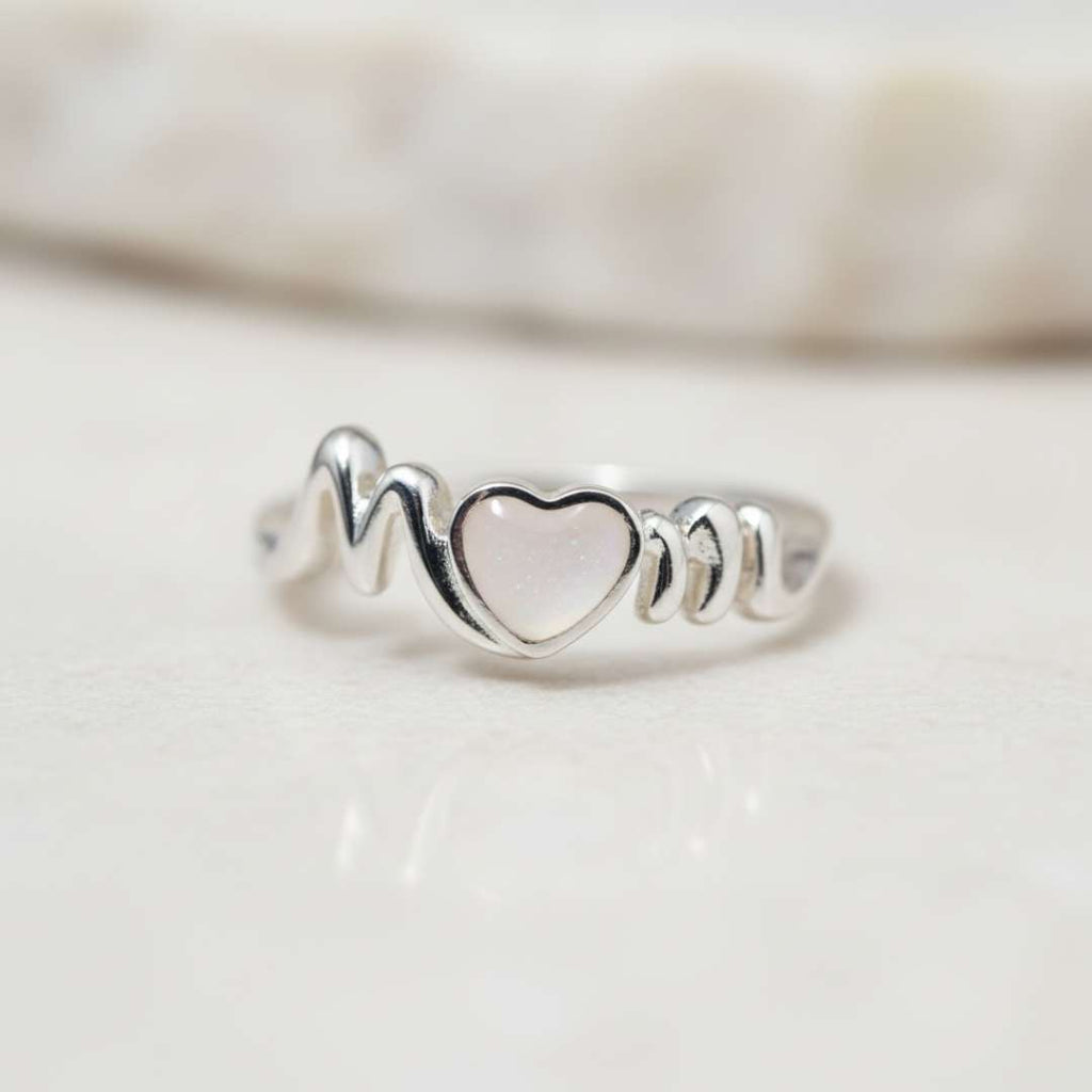 Keepsake MOM/Mum Heart Ring