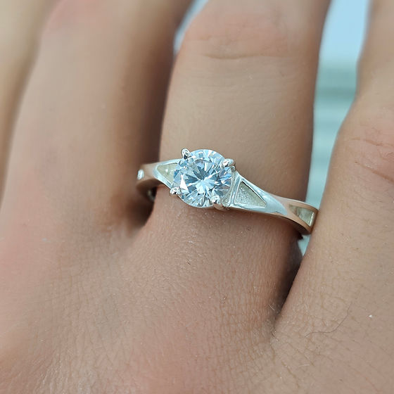 Keepsake Solitaire Quad channel Ring