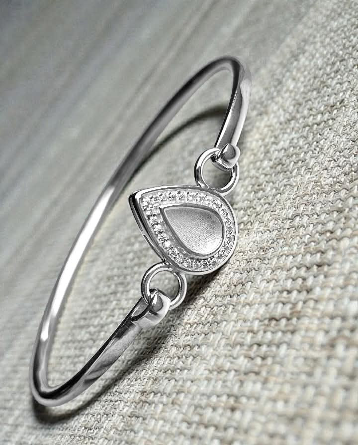 Droplet Cubic Zirconia Halo Keepsake Bangle