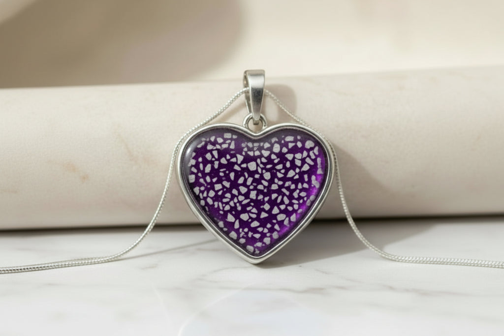 Classic Keepsake Full Heart Pendant