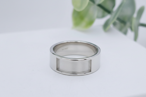 8mm thick band Keepsake Square Front Channel Ring