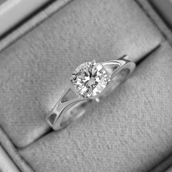 Keepsake Solitaire Quad channel Ring